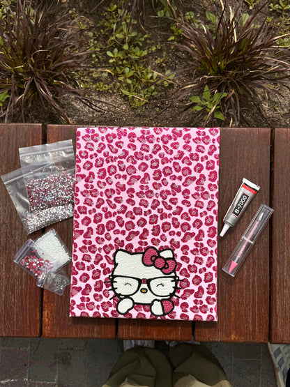 Hello Kitty DIY Glitter Art Kit – Limited Edition Canvas